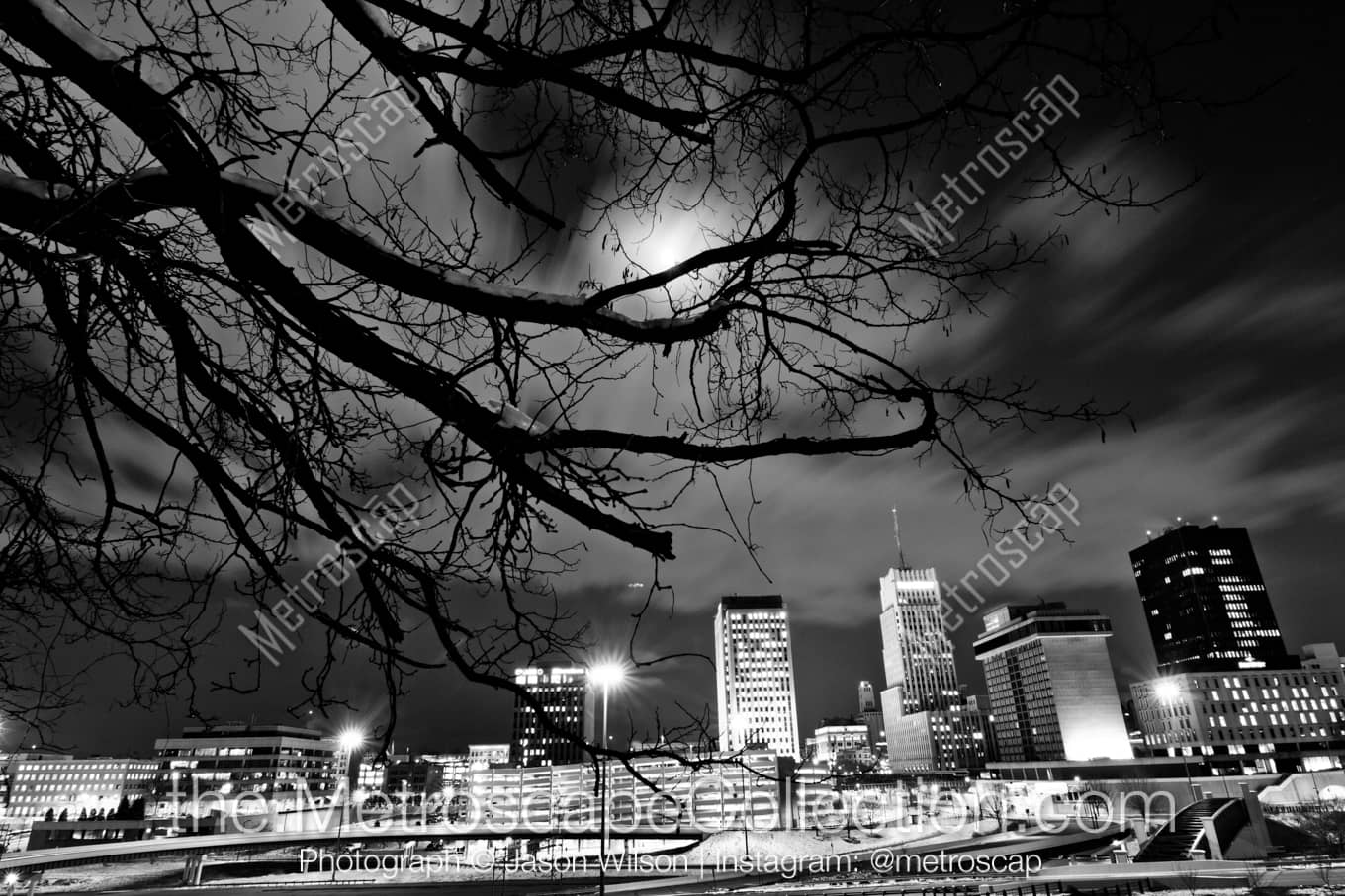 Akron Ohio Picture at Night