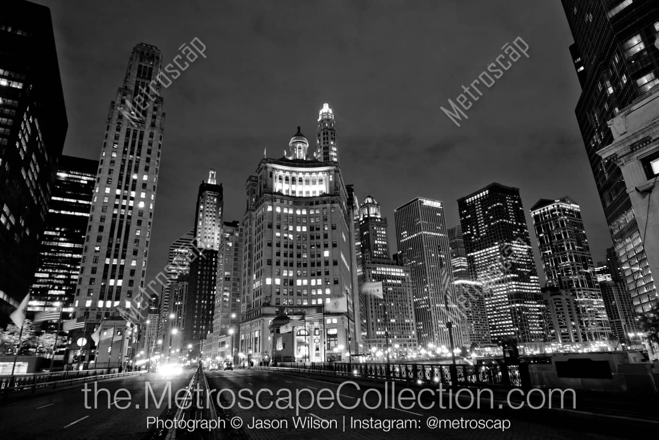 Chicago Illinois Picture at Night