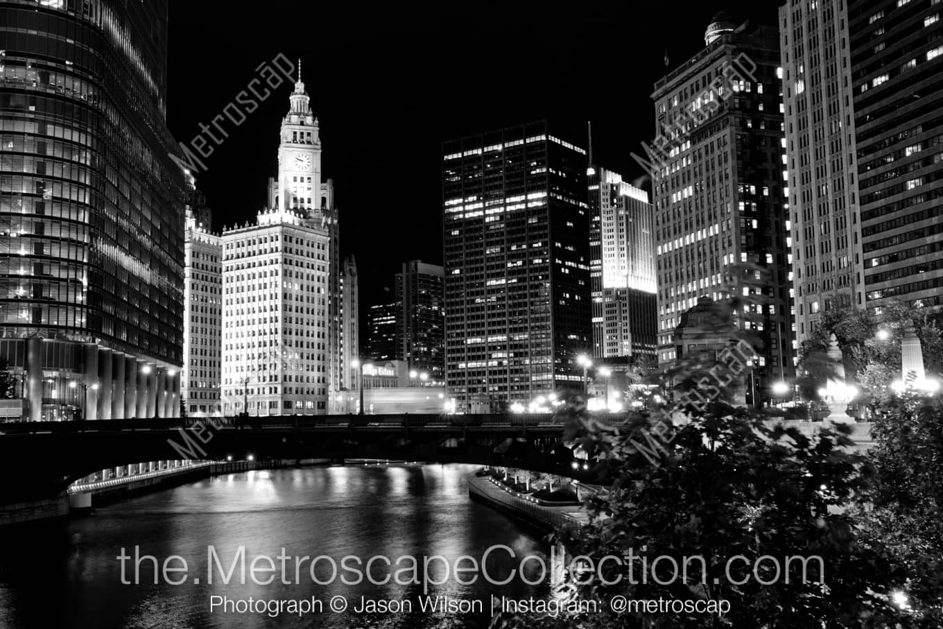 Chicago Illinois Picture at Night