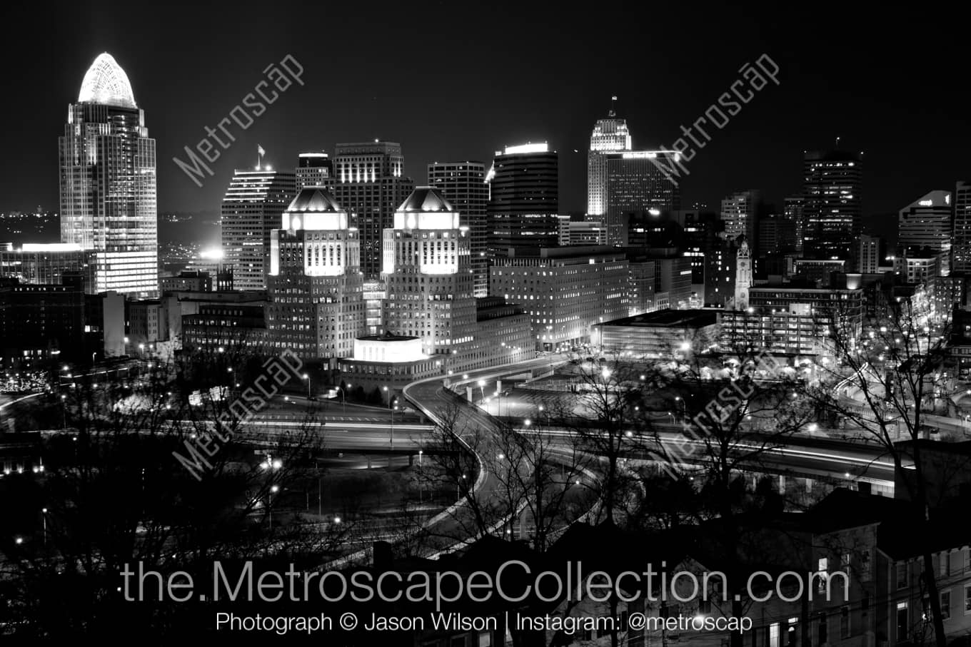 Cincinnati Ohio Picture at Night