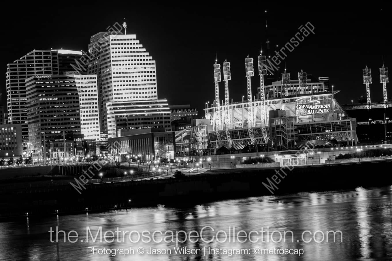 Cincinnati Ohio Picture at Night