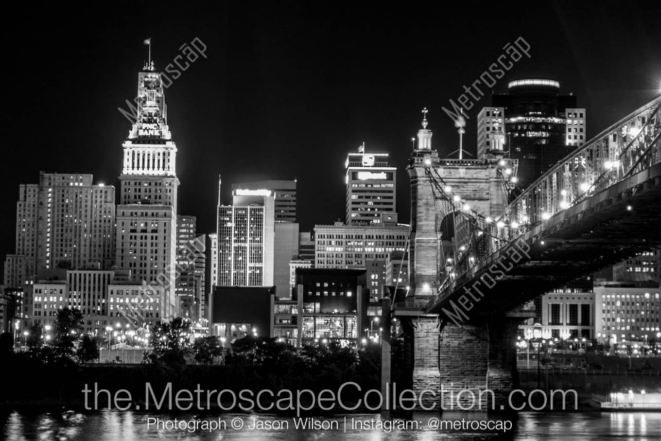 Cincinnati Ohio Picture at Night