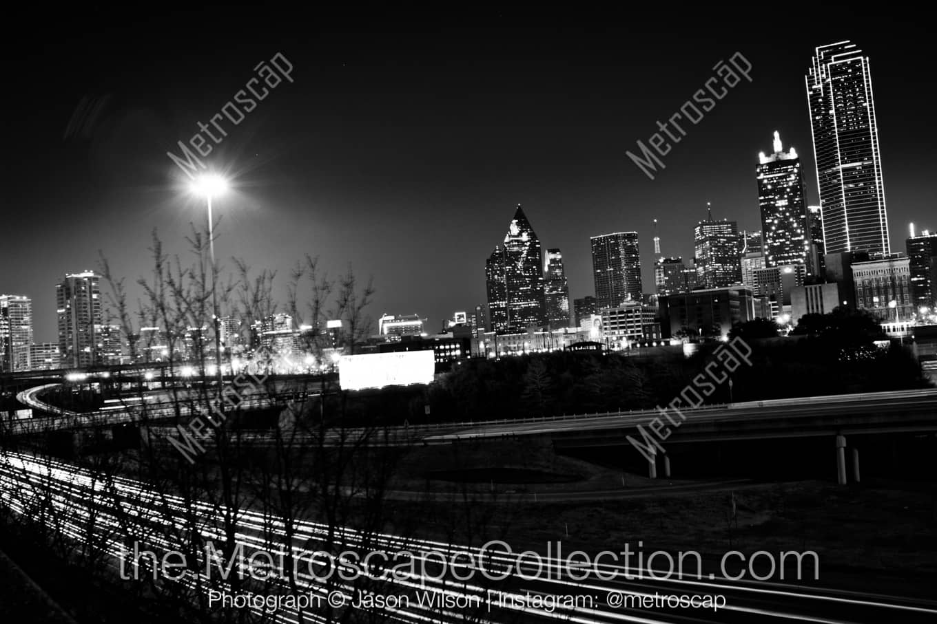 Dallas Texas Picture at Night