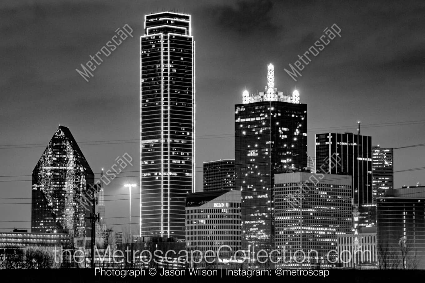 Dallas Texas Picture at Night