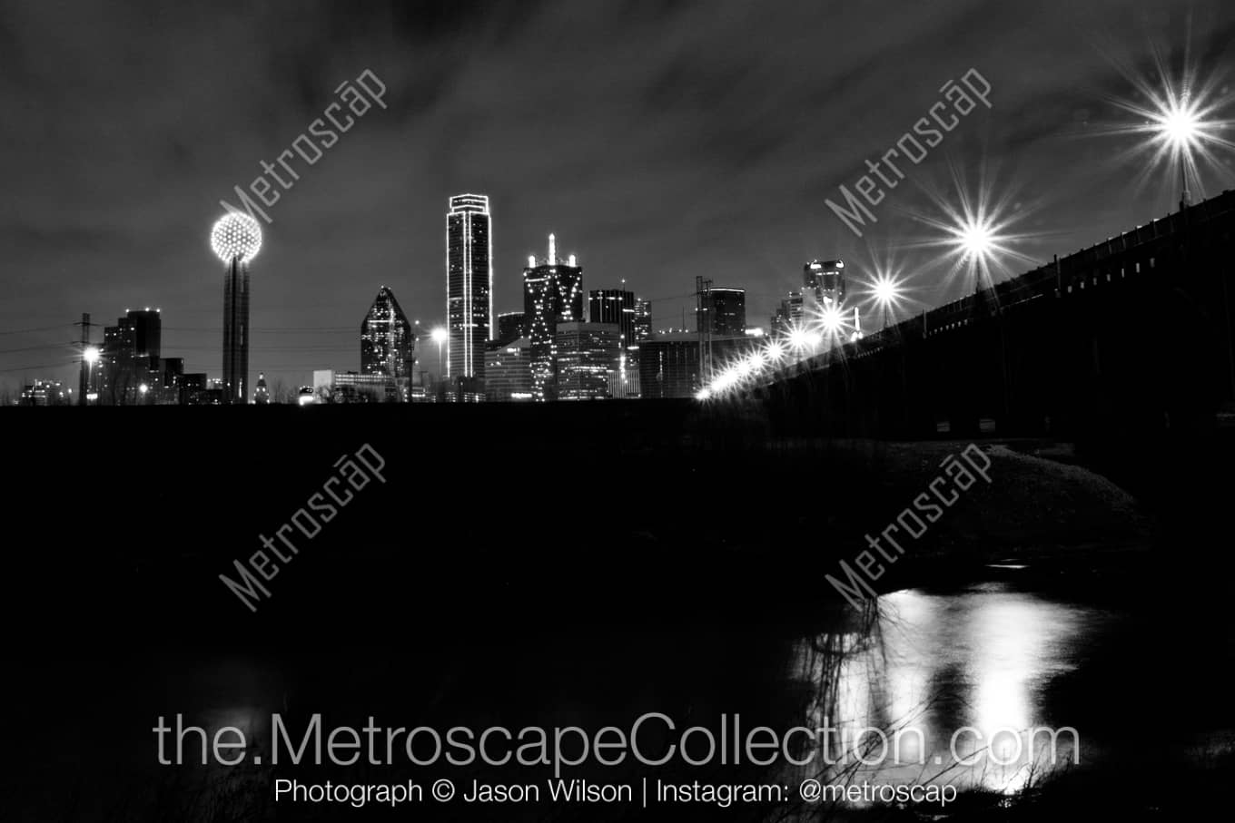 Dallas Texas Picture at Night