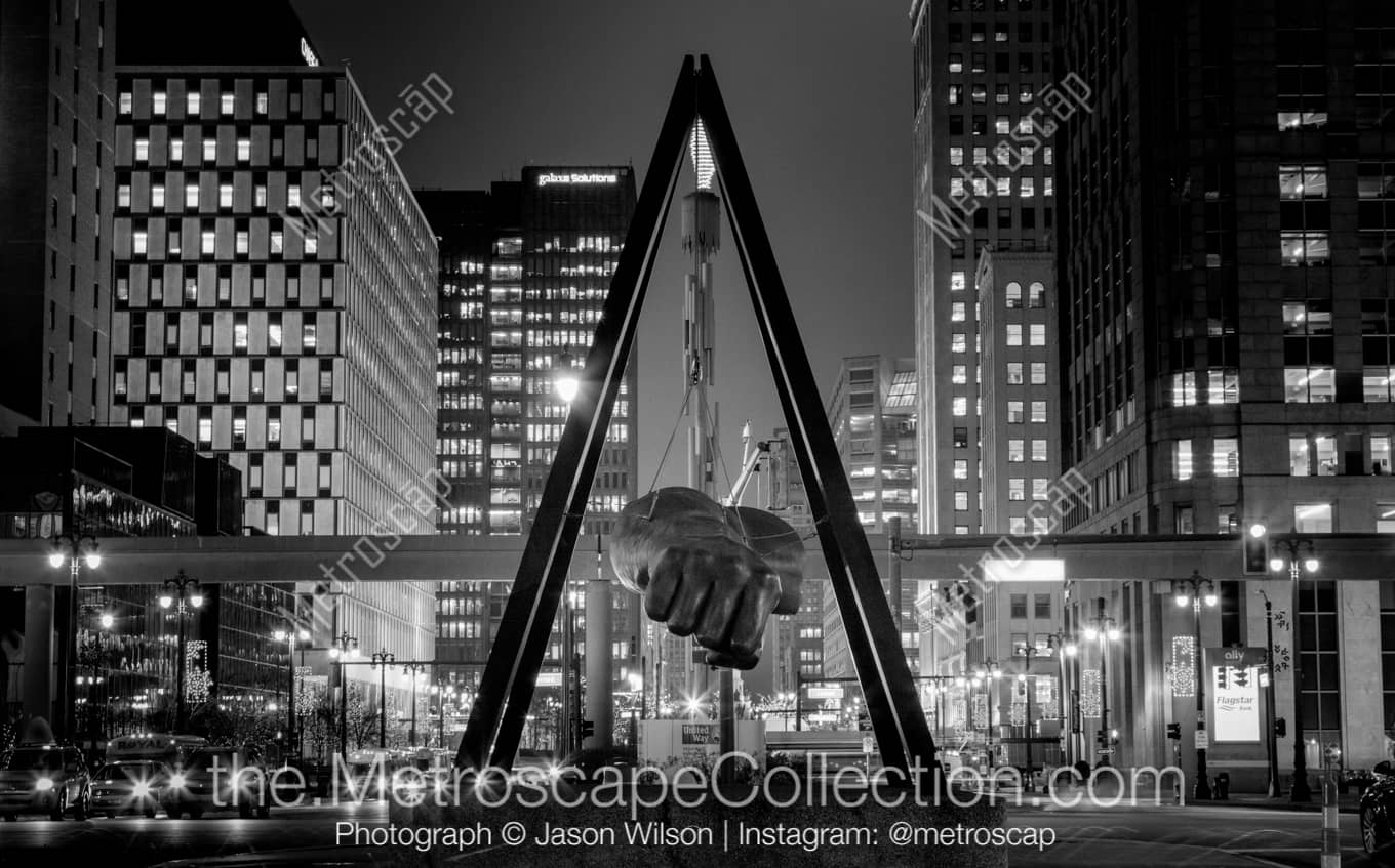 Detroit Michigan Picture at Night