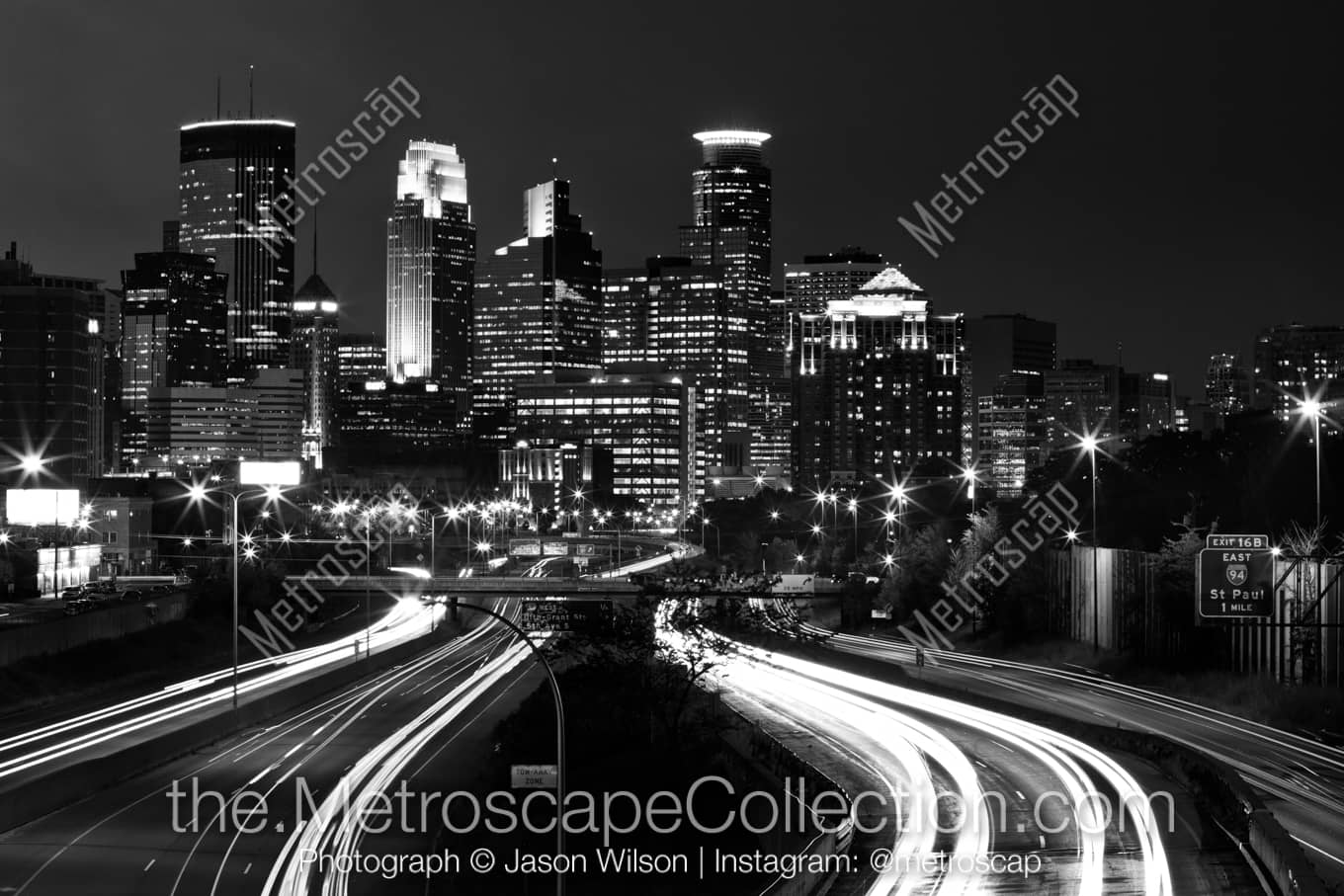 Minneapolis Minnesota Picture at Night