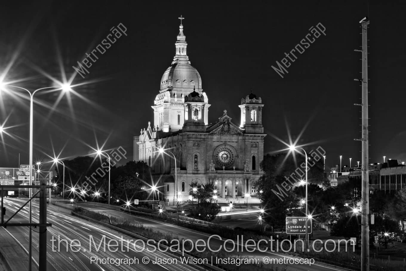 Minneapolis Minnesota Picture at Night