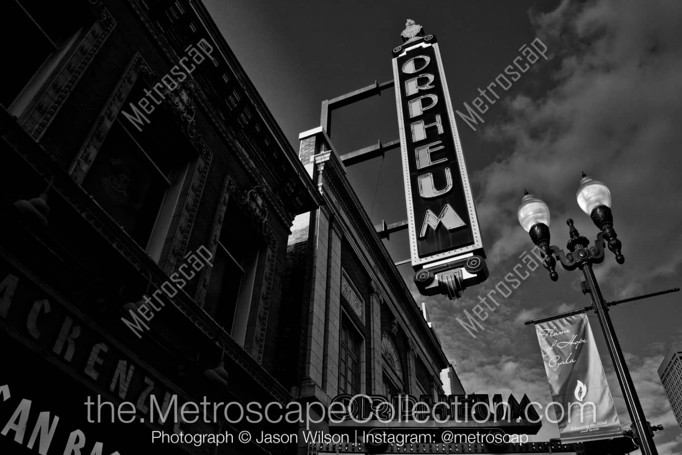 Minneapolis Minnesota Picture at Night