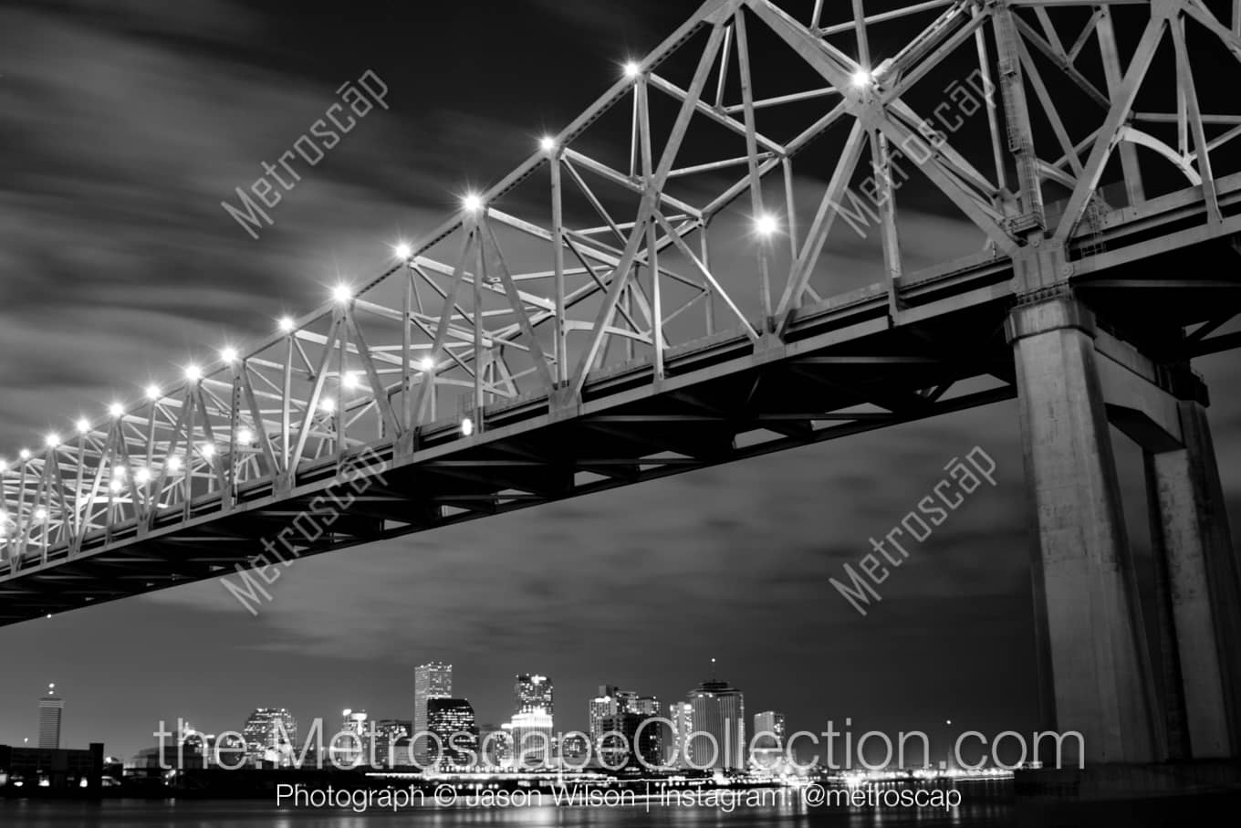 New Orleans Louisiana Picture at Night