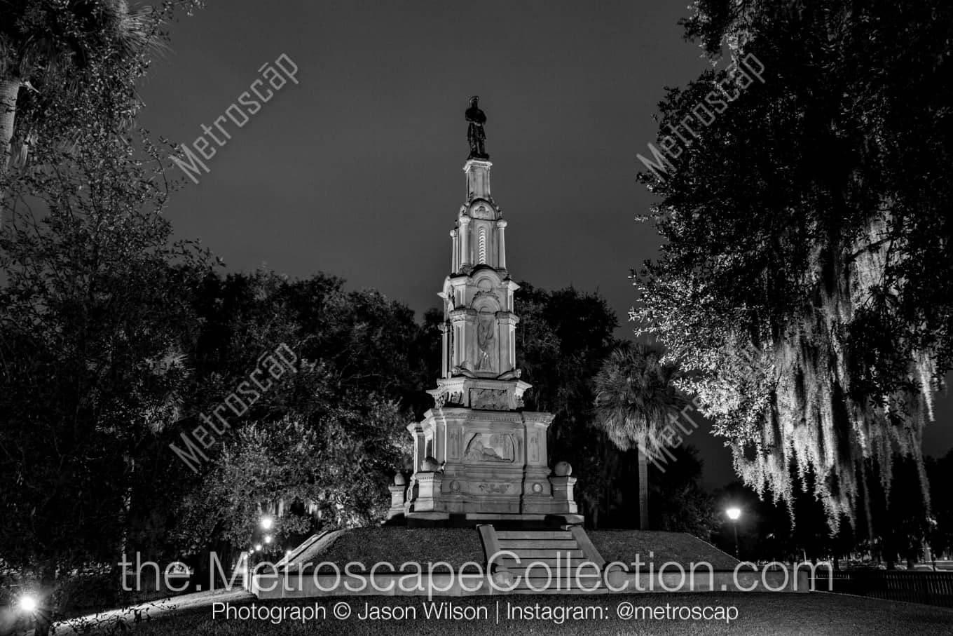 Savannah Georgia Picture at Night