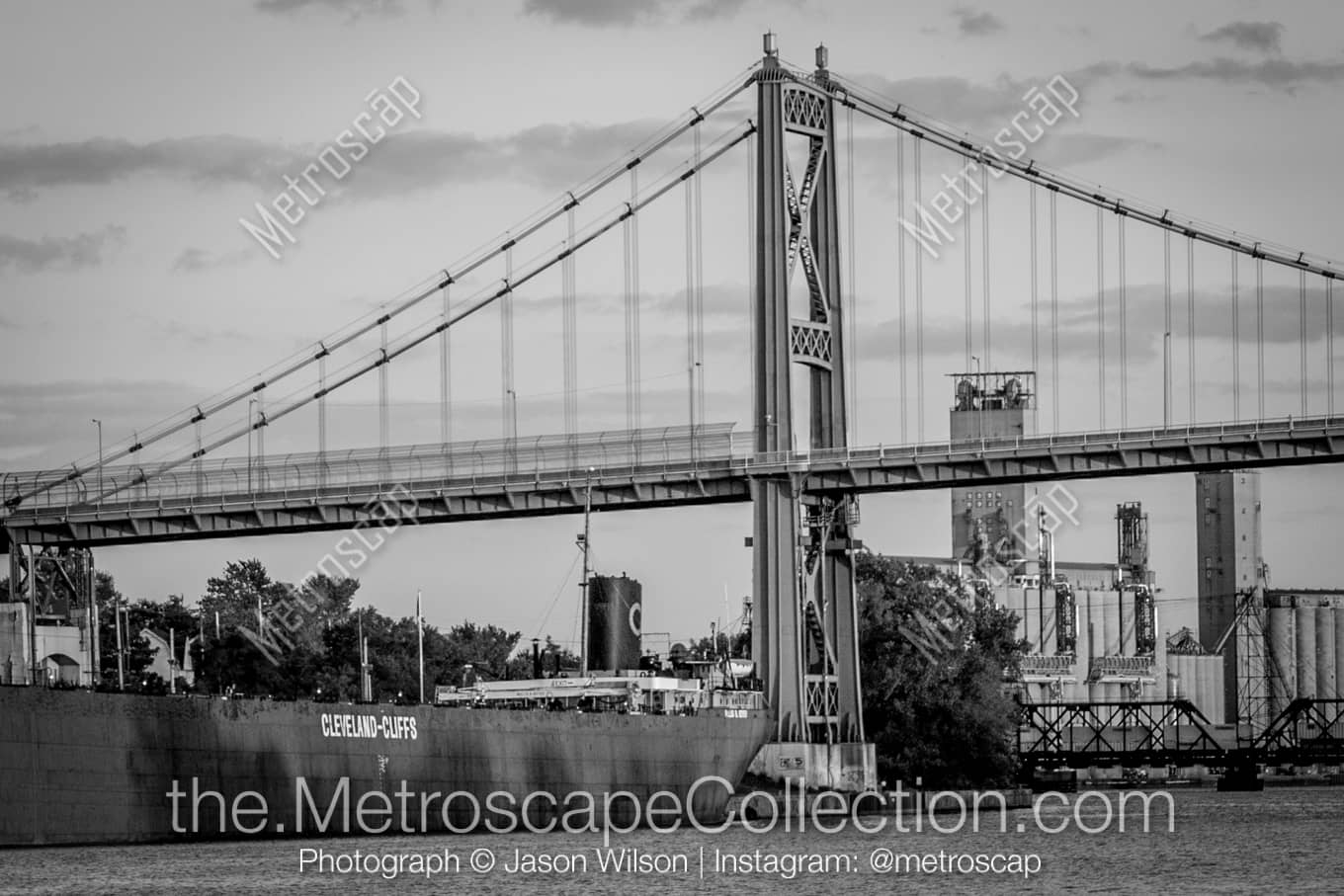 Toledo Ohio Picture at Night